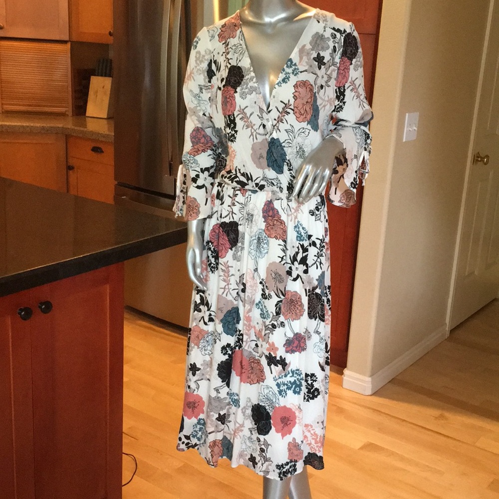 Le Lis floral midi dress wrap
